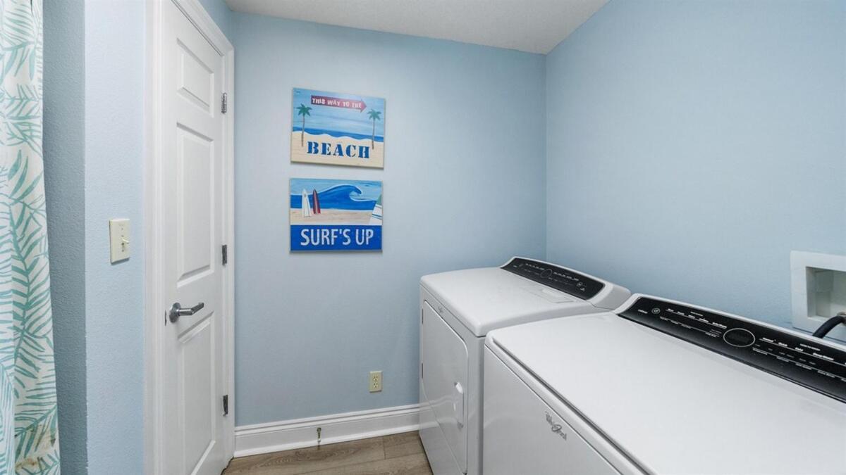 Apartment Calypso 206w Floor West Tower No Elevators Needed